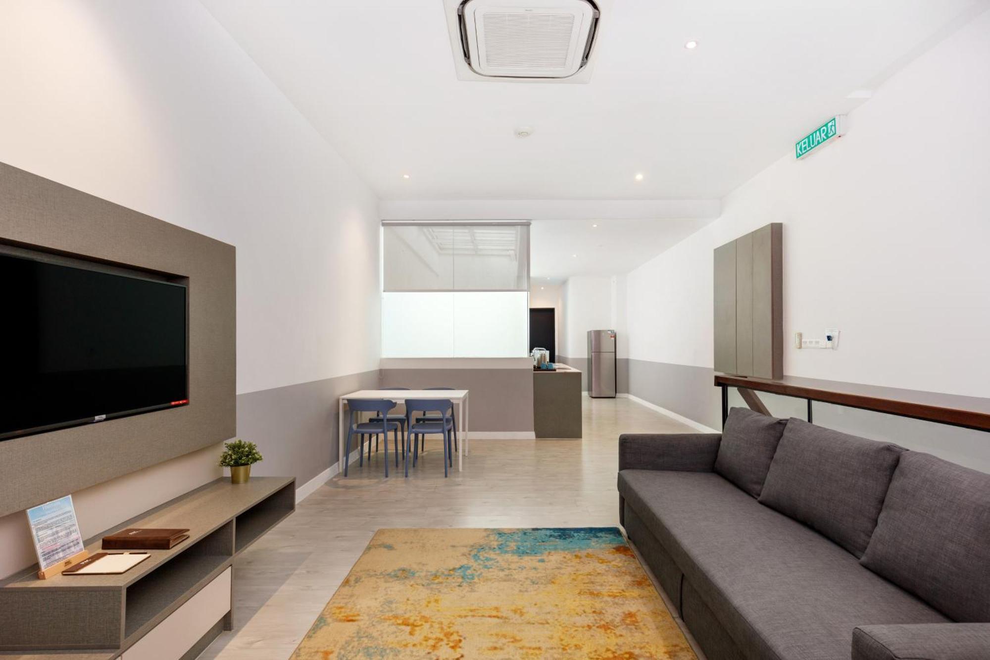 Hutton Suite Hotel Managed By The Ascott Limited George Town Esterno foto